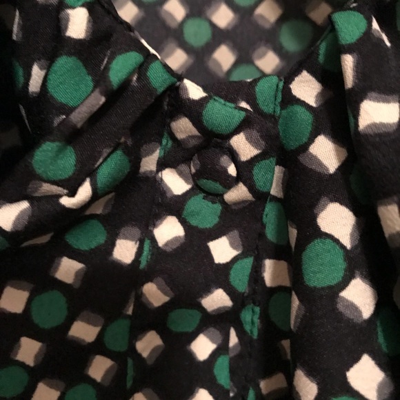 Banana Republic Patterned Ruffle Blouse - Picture 4 of 5